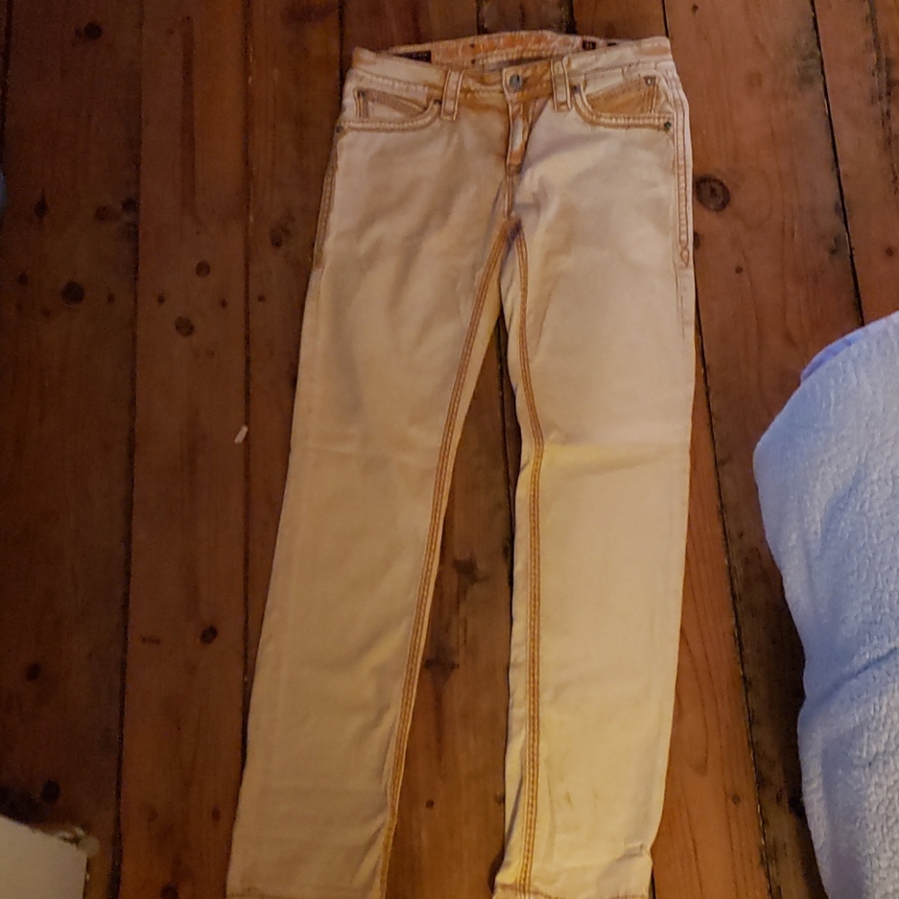 Rock revival jeans